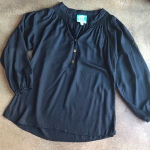 Escapada Black Blouse